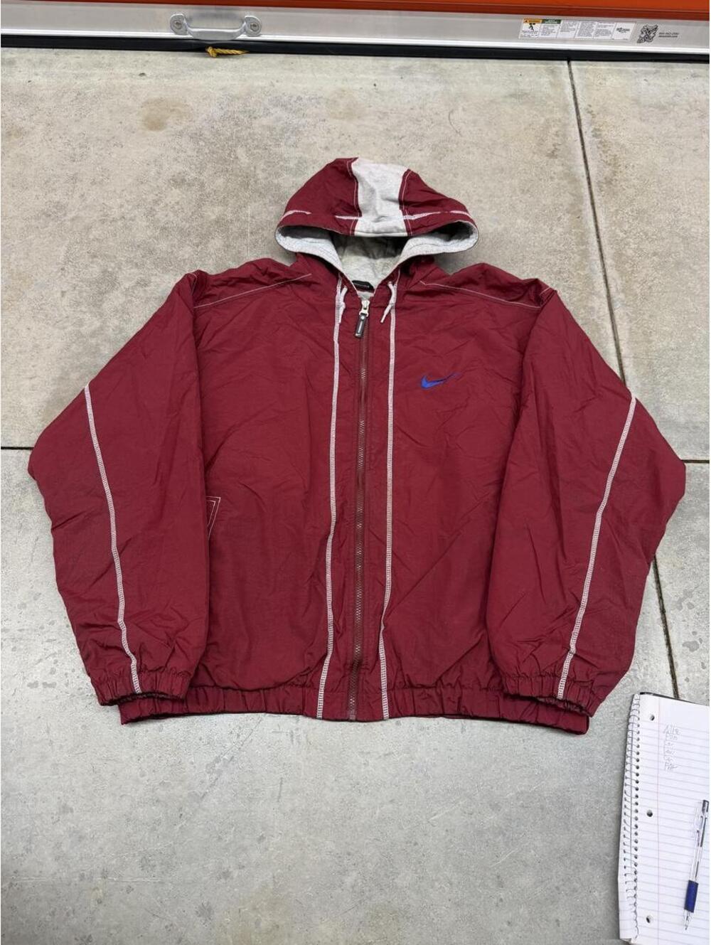vintage nike burgandy and white zip up puffer jacket size xl